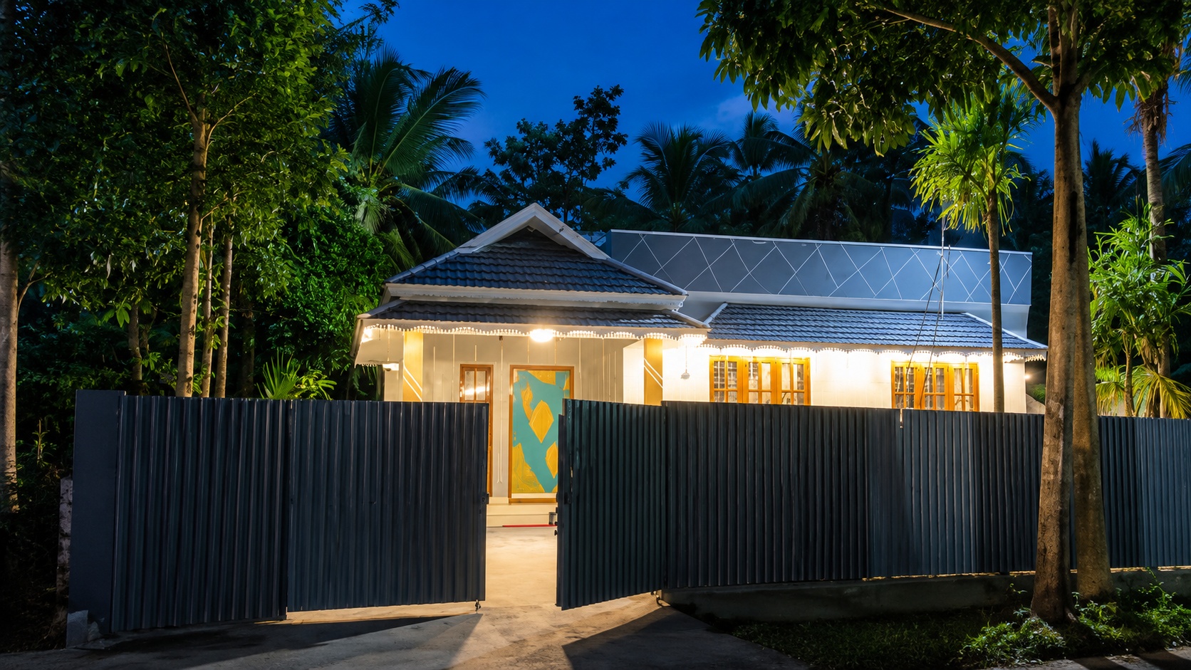 Spora Stay Night View